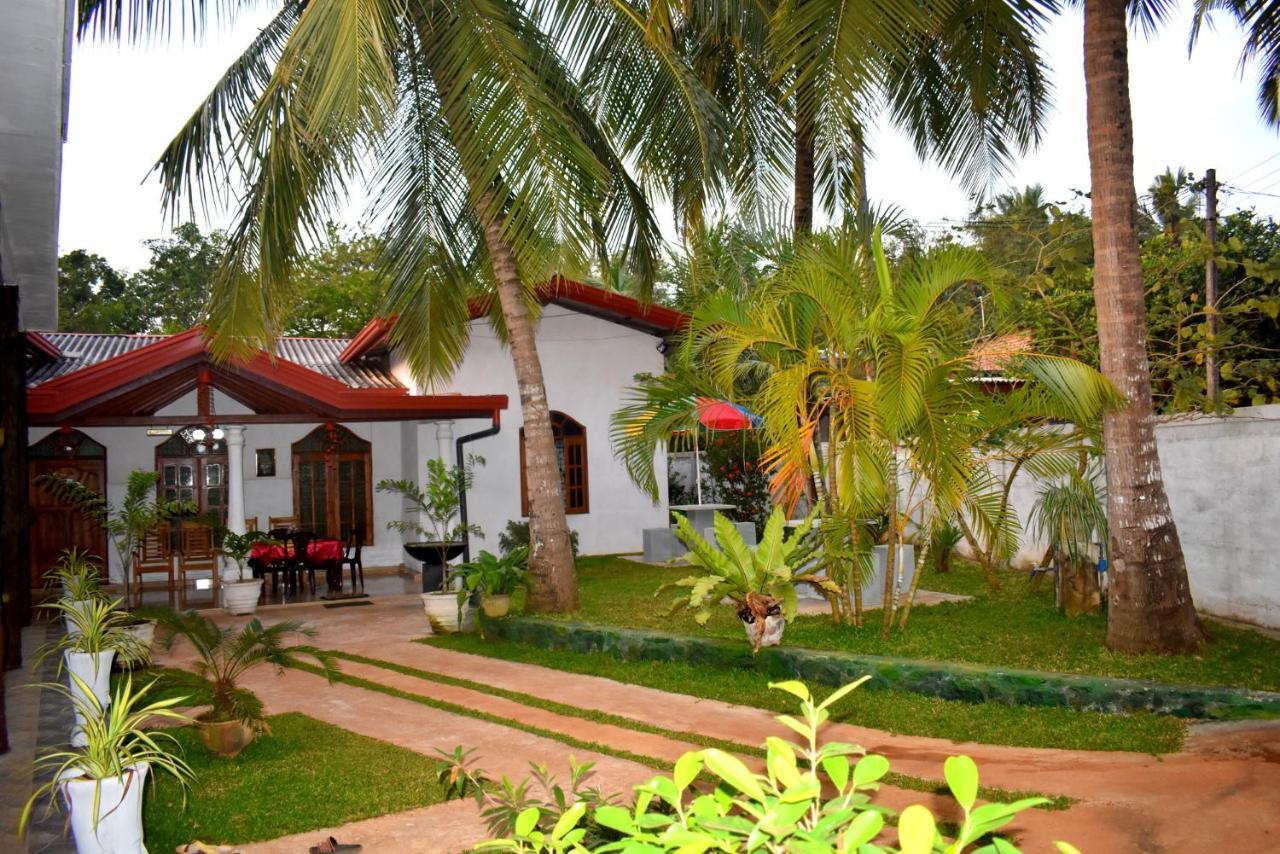 Kaushika Homestay *